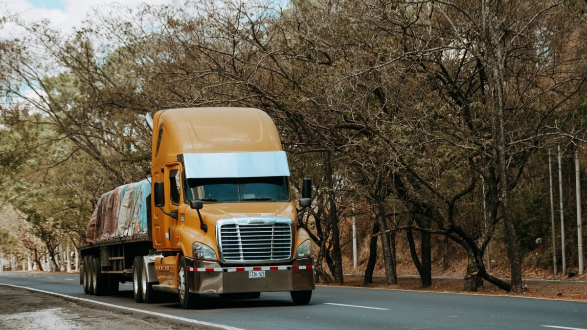 Internationaal wegtransport: regels, CMR-vrachtbrief en doorlooptijden